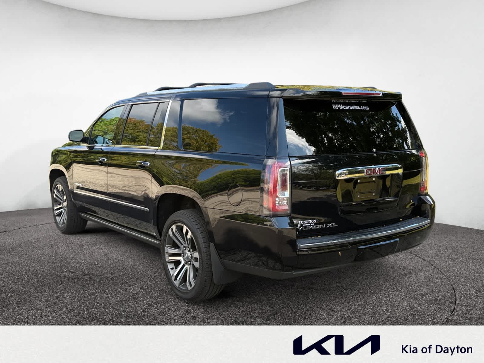 2018 Gmc Yukon XL Denali photo 3