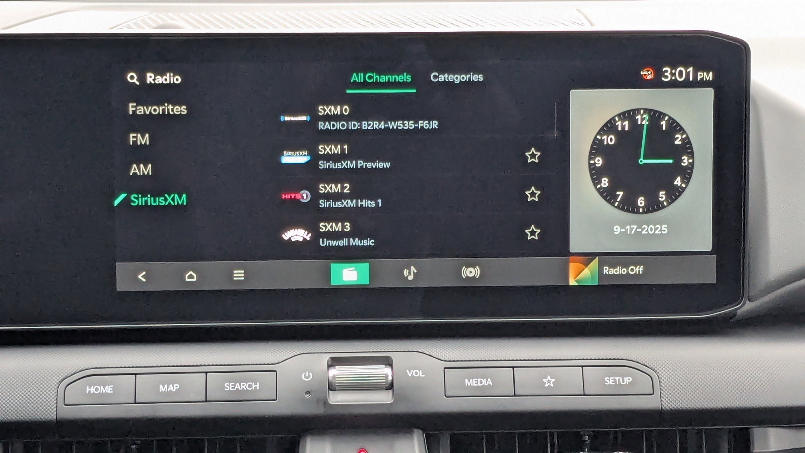 2025 Kia K4 LXS photo 19