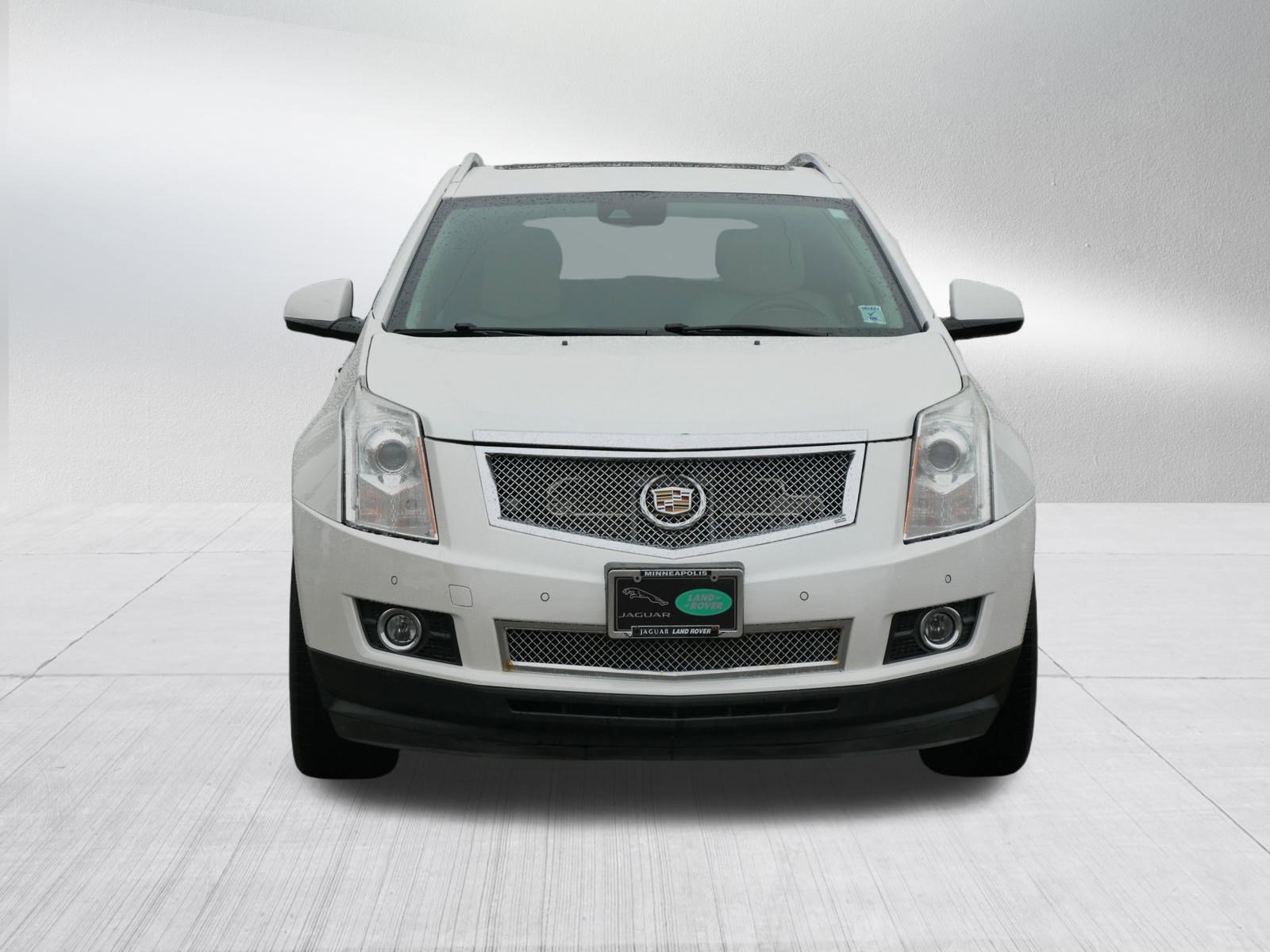Used 2015 Cadillac SRX Premium Collection with VIN 3GYFNGE34FS523170 for sale in Minneapolis, Minnesota