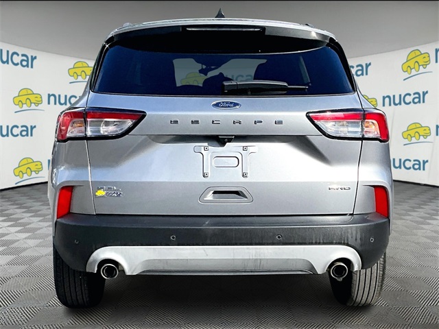 2022 Ford Escape SEL photo 4