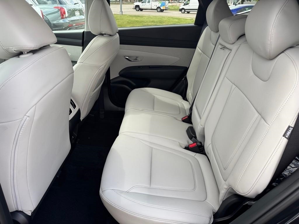 2025 Hyundai Tucson SEL Convenience photo 7