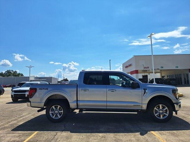 2024 Ford F-150 XLT photo 4