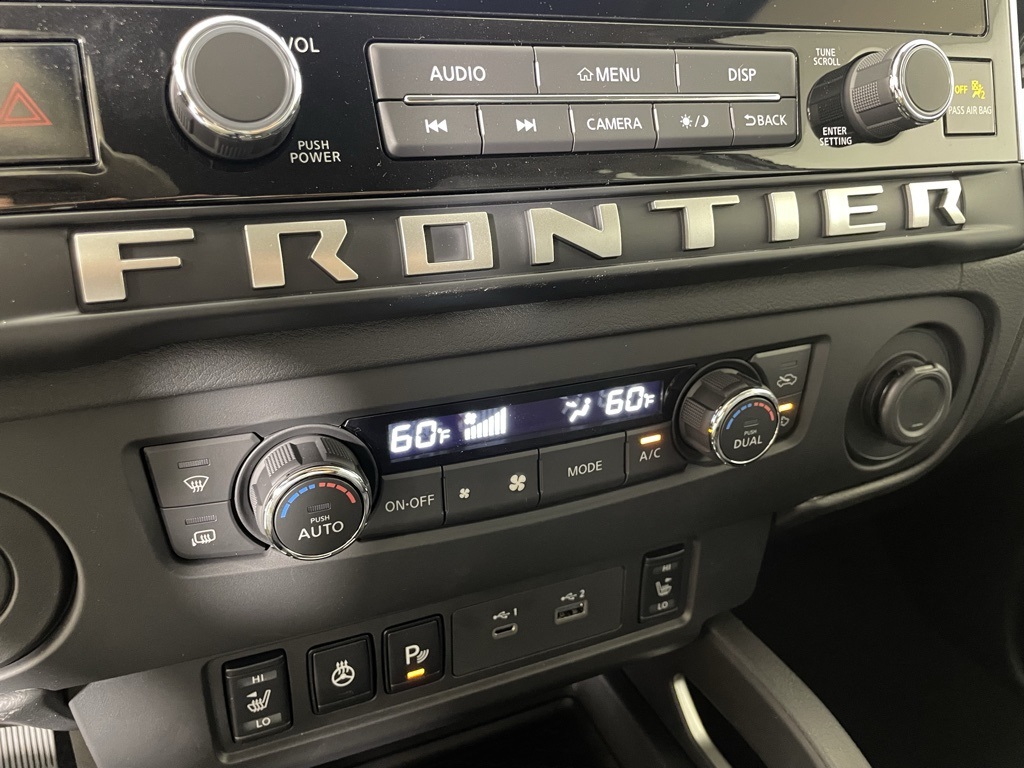 2025 Nissan Frontier Crew Cab SV photo 26