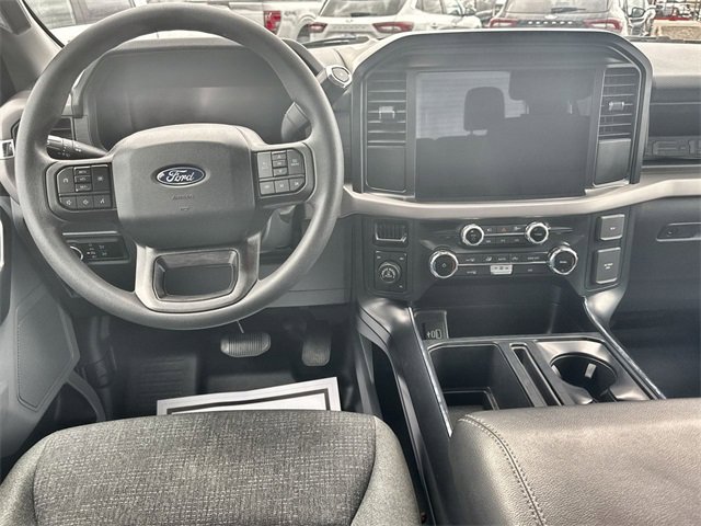 2025 Ford F-150 XL photo 16