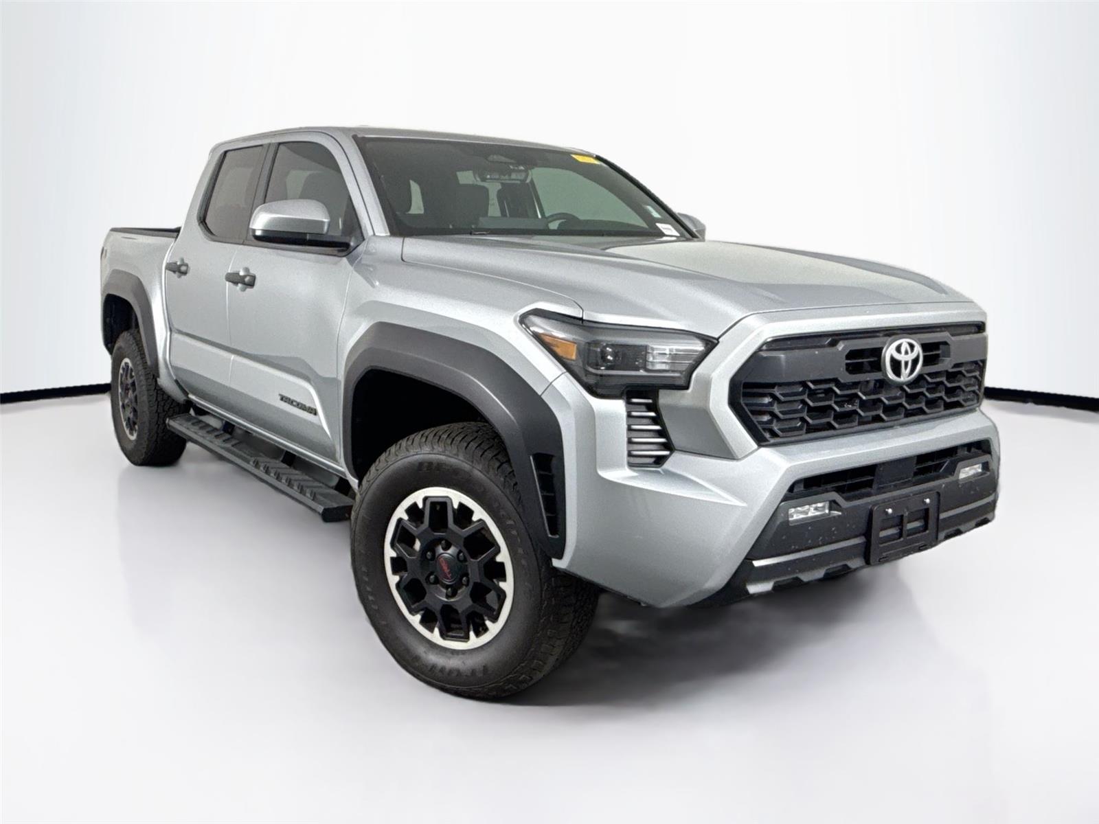 2024 Toyota Tacoma TRD photo 4