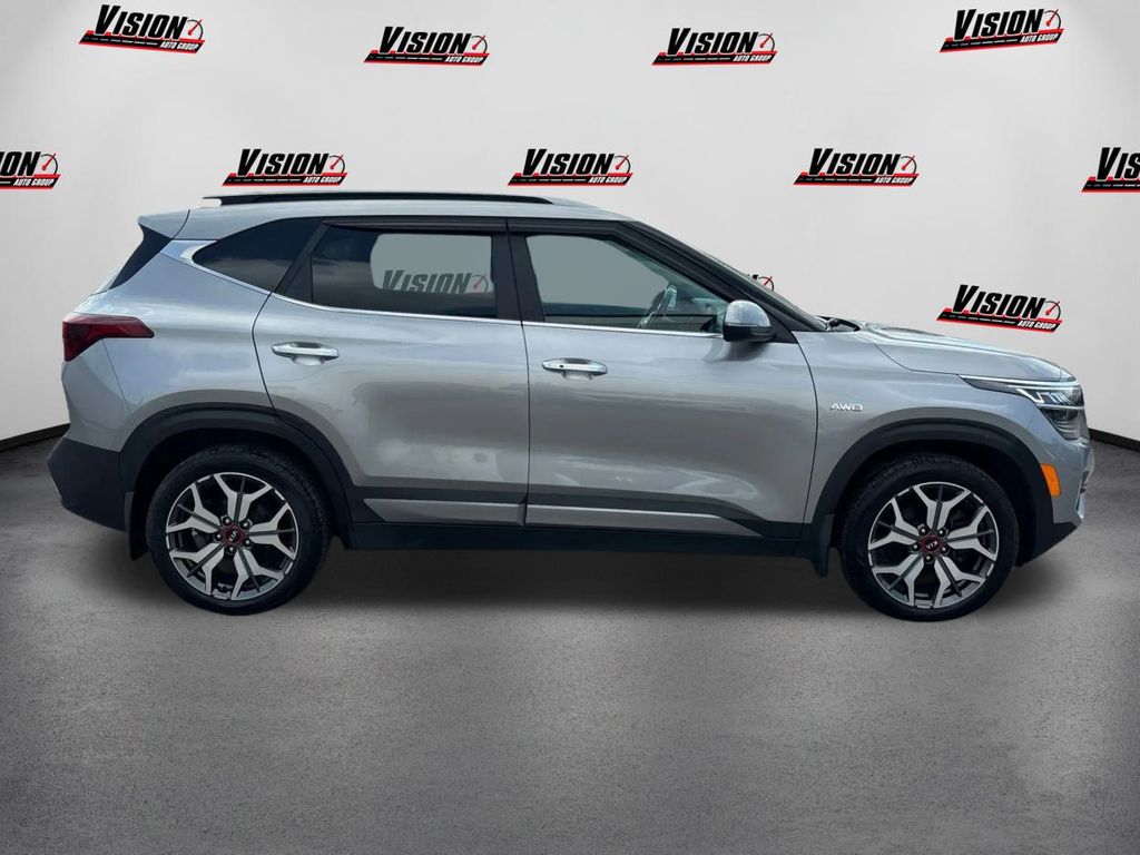 2021 Kia Seltos SX photo 4