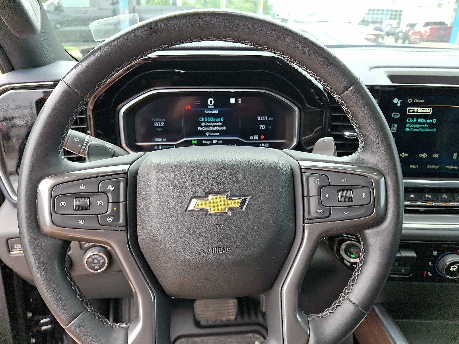 2023 Chevrolet Silverado 1500 High Country photo 19