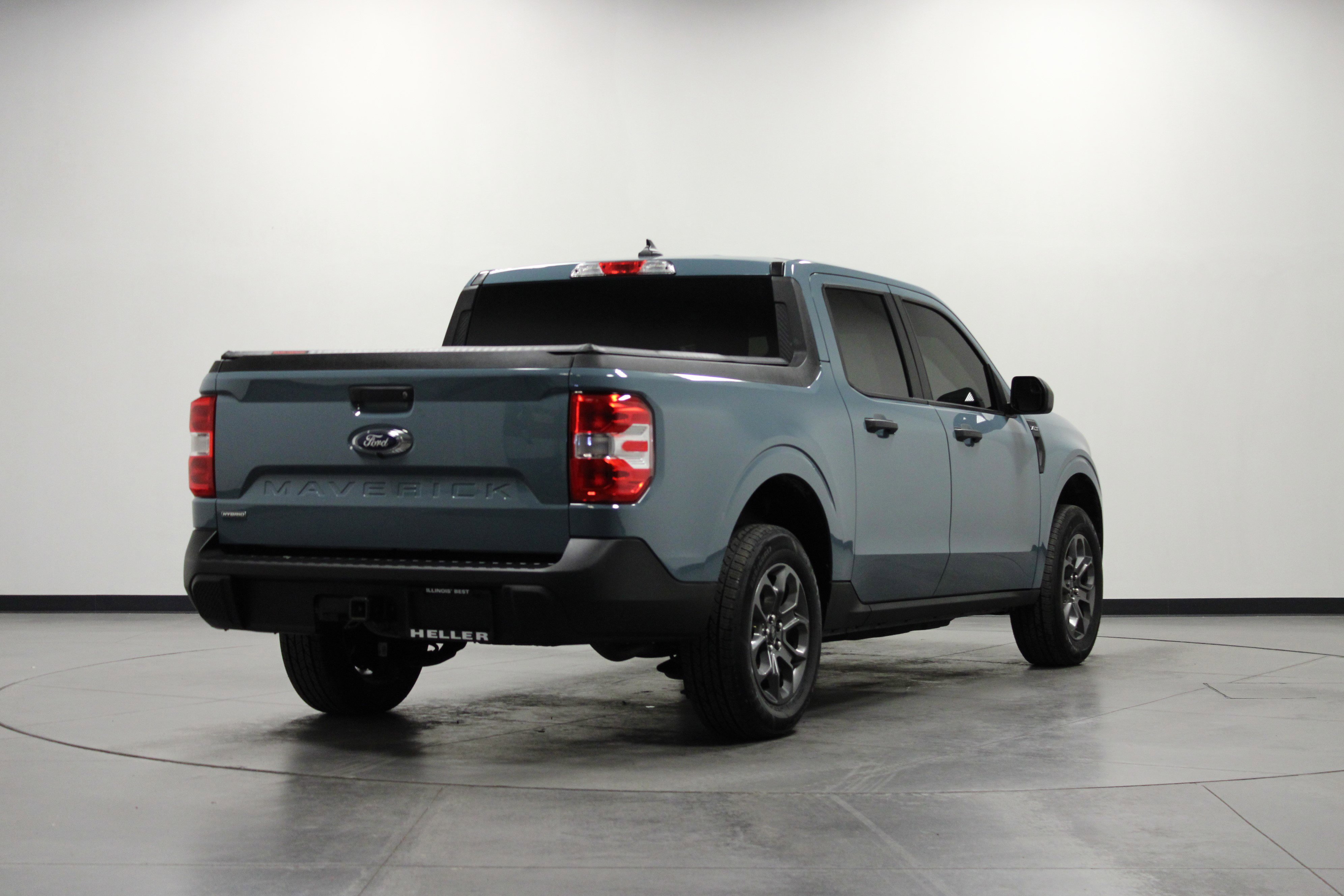 2023 Ford Maverick XLT photo 3