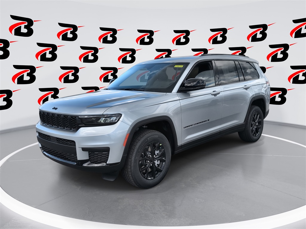 2025 Jeep Grand Cherokee L Altitude's photo