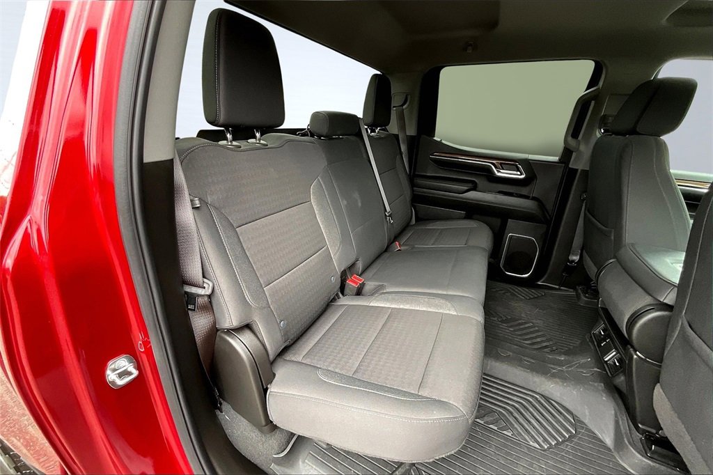 2024 Chevrolet Silverado 1500 RST photo 26