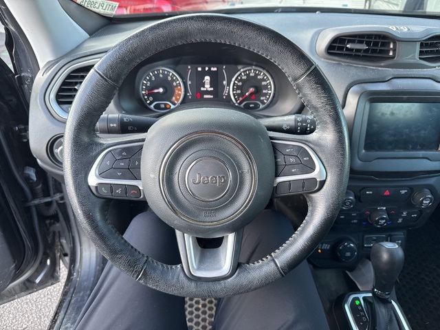 2020 Jeep Renegade Latitude photo 4