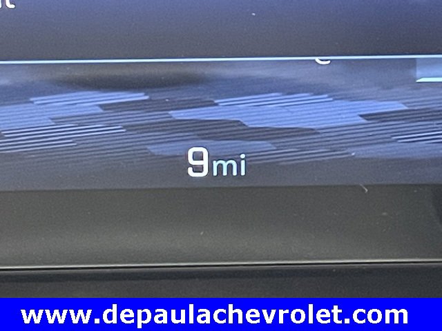 2026 Chevrolet Equinox LT photo 2
