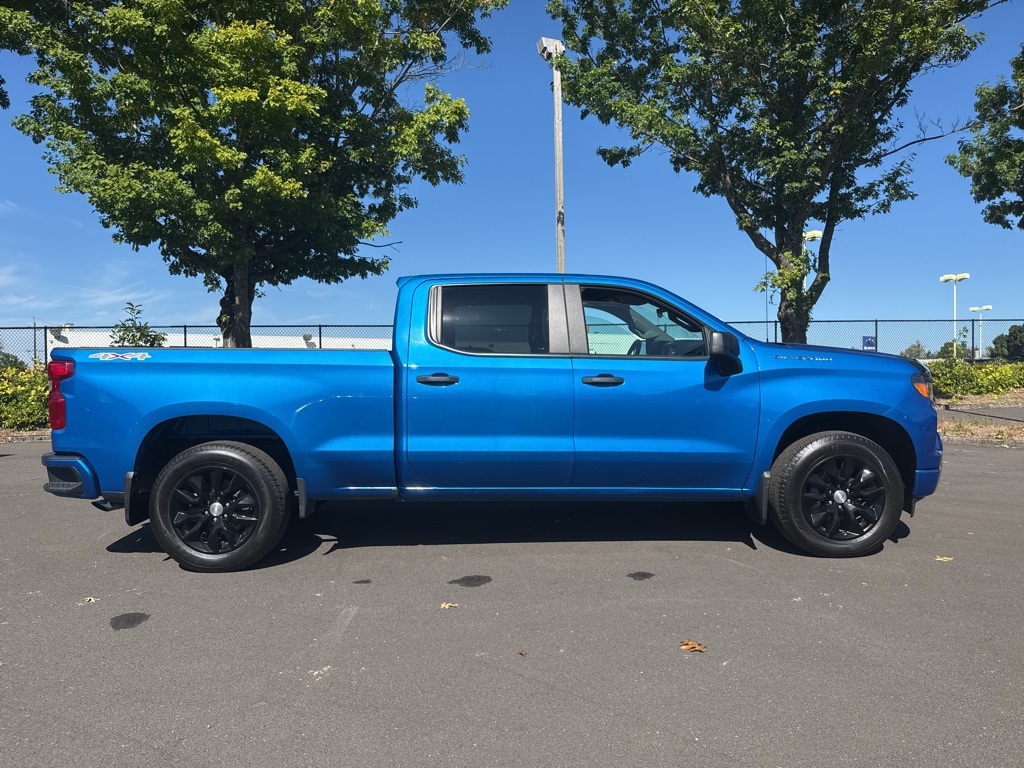 2023 Chevrolet Silverado 1500 Custom photo 8
