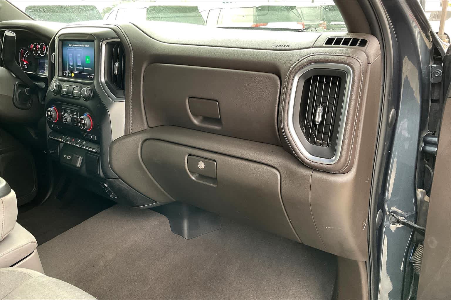 2019 Chevrolet Silverado 1500 LT photo 13
