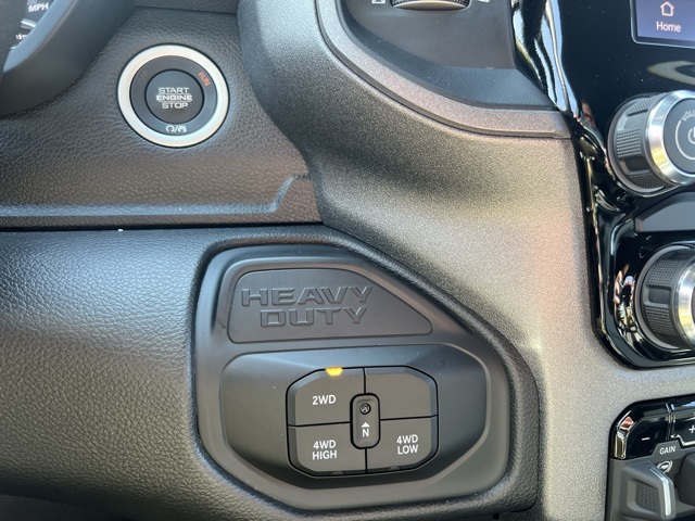 2025 Ram 2500 Tradesman photo 8
