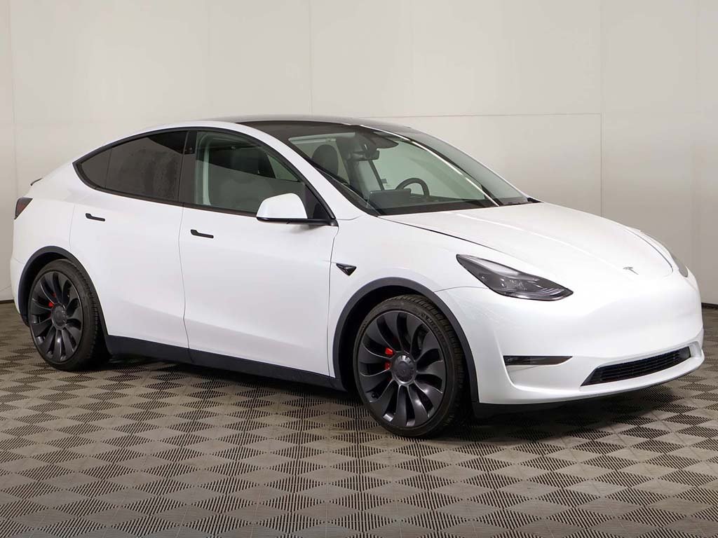 Used 2023 Tesla Model Y Performance with VIN 7SAYGDEF0PF938453 for sale in Streetsboro, OH