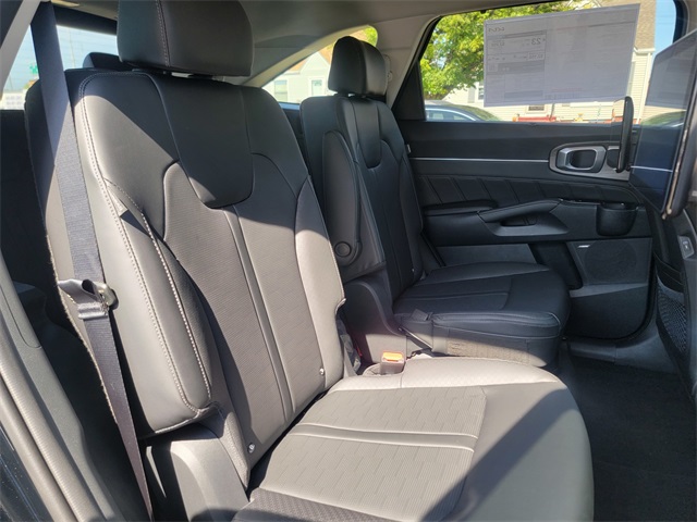 2026 Kia Sorento X-Line SX photo 16