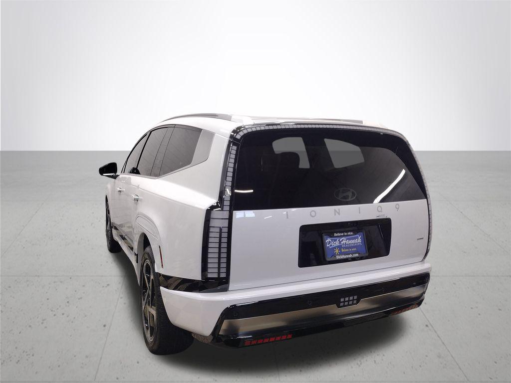 2026 Hyundai Ioniq photo 9