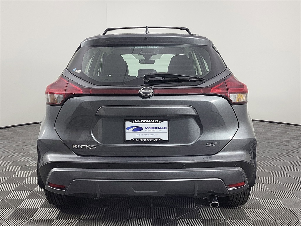 2024 Nissan Kicks SV photo 4