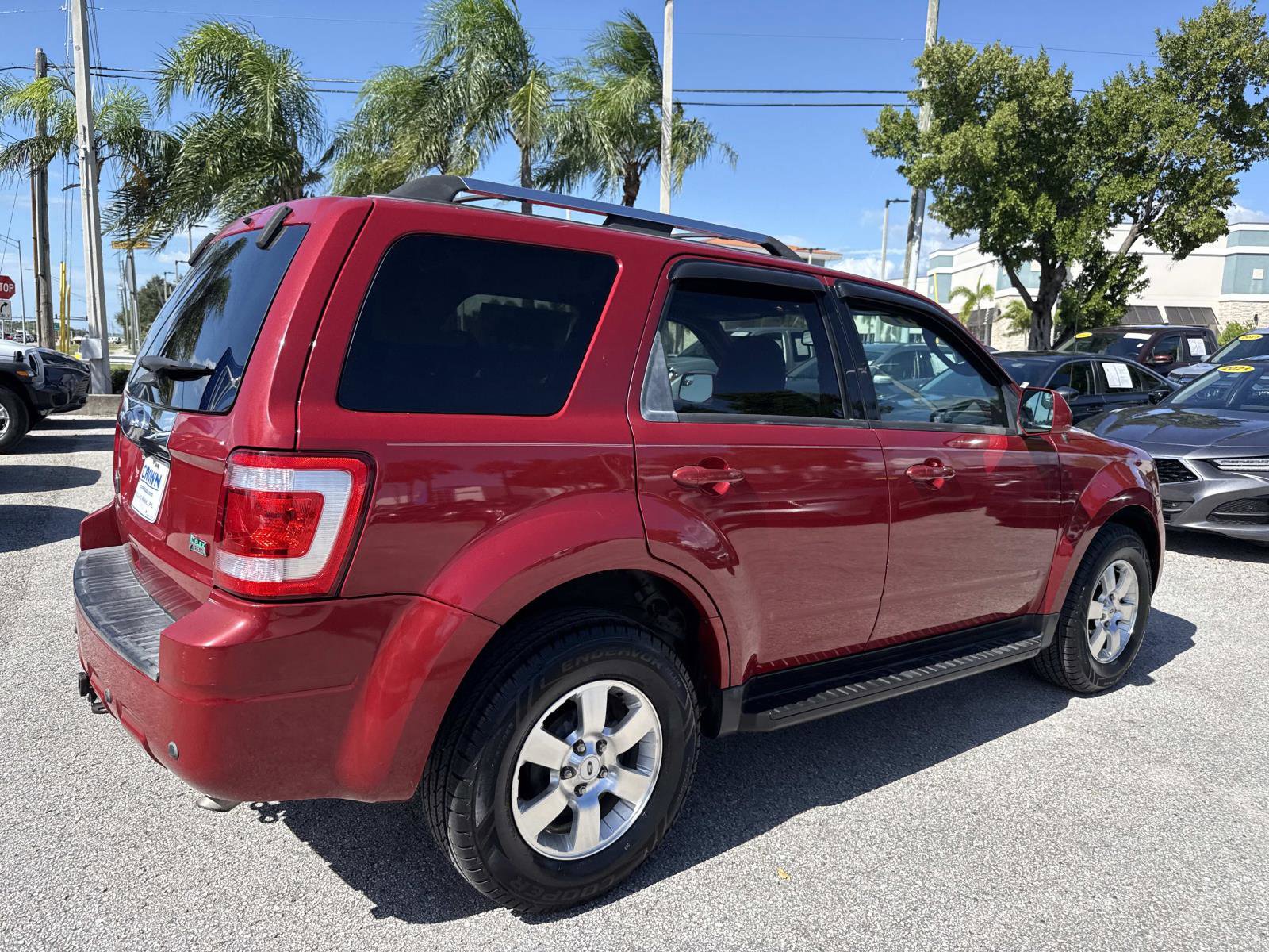 2011 Ford Escape Limited photo 3