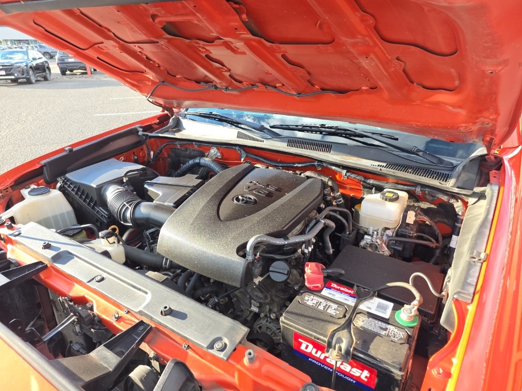 2017 Toyota Tacoma TRD Off-Road photo 28