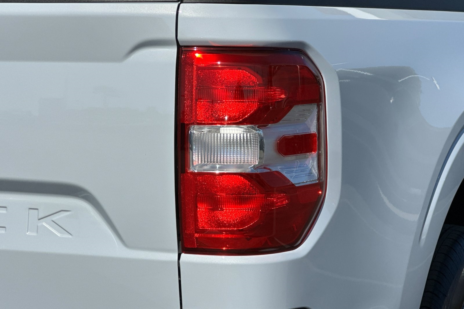 2025 Ford Maverick XL photo 23