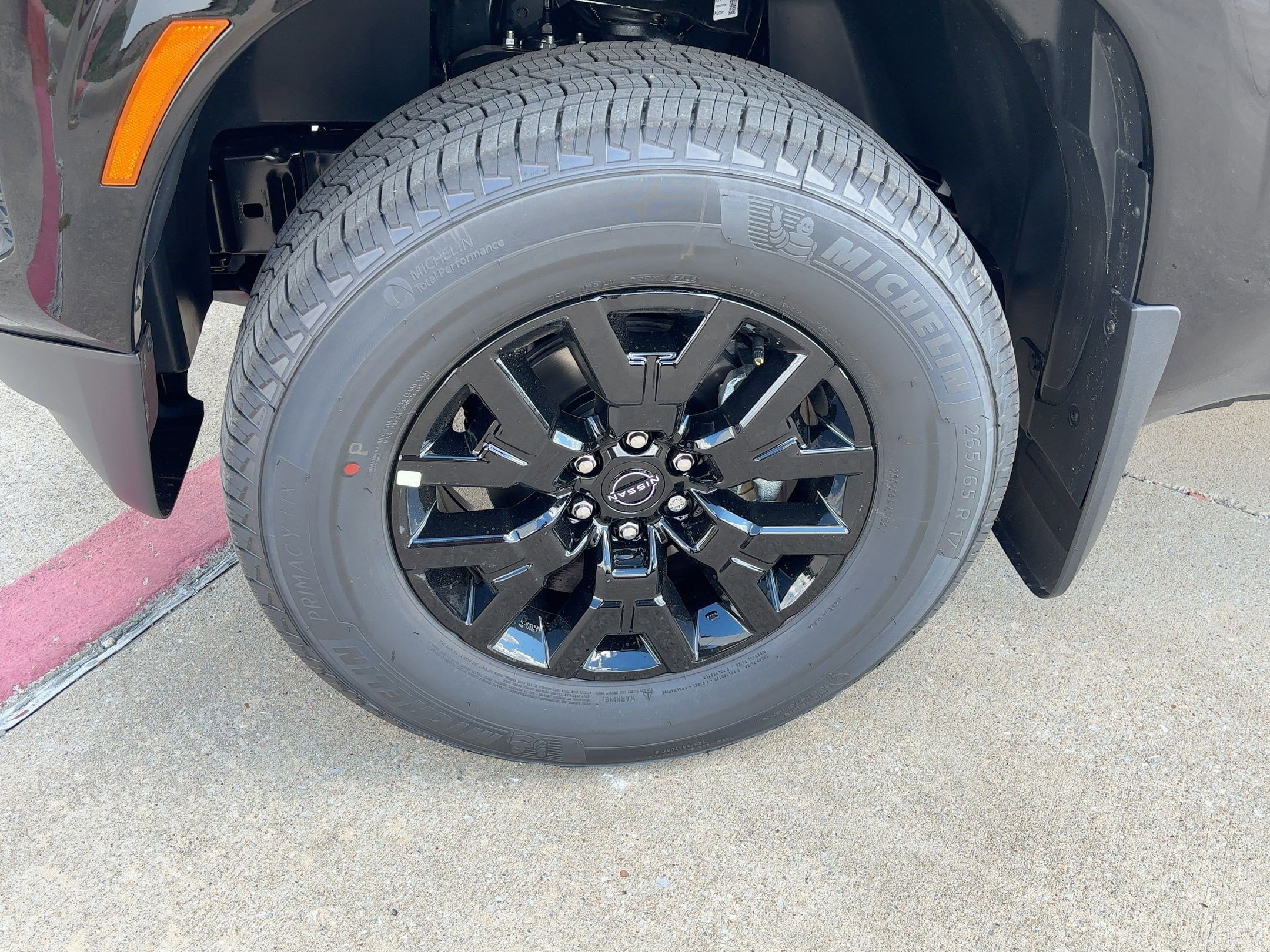 2026 Nissan Frontier SV photo 11