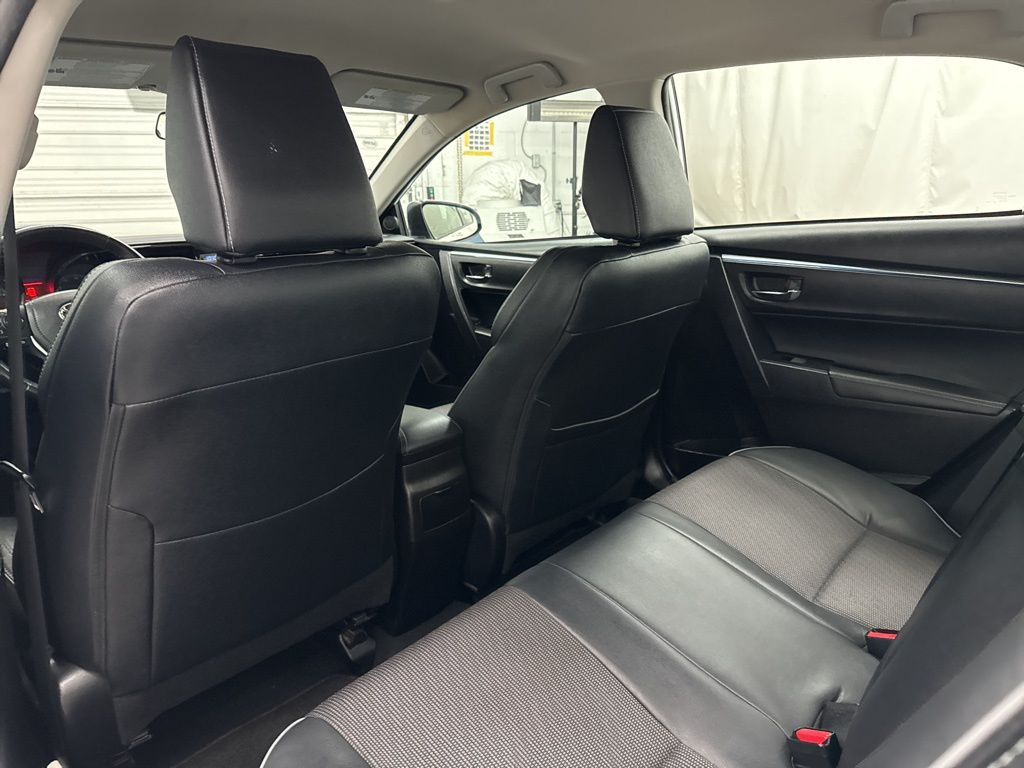 2015 Toyota Corolla Plus photo 12