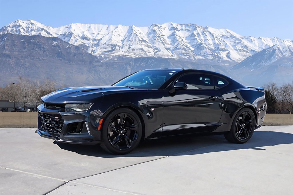 2018 Chevrolet Camaro 1SS photo 2