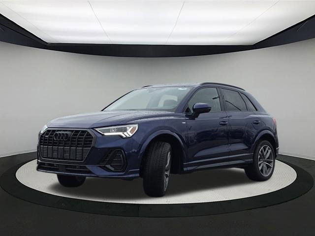 2025 Audi Q3 S line Premium photo 3