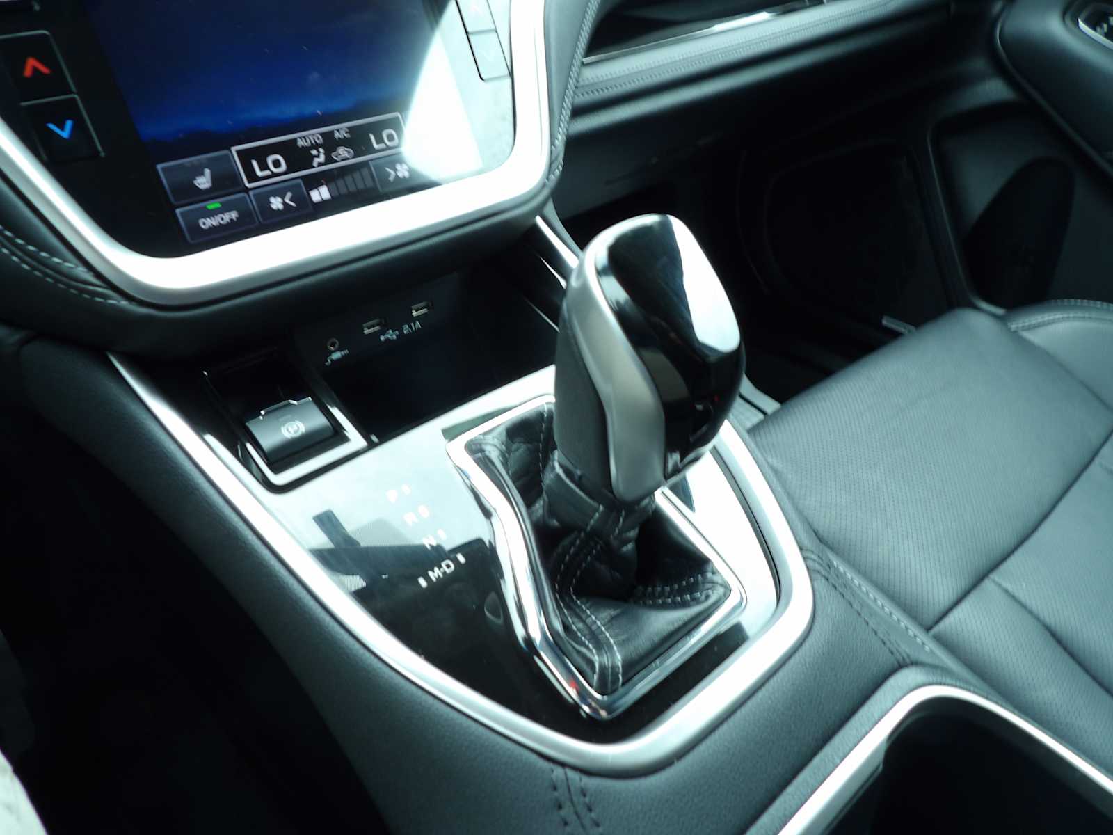 2021 Subaru Outback Limited photo 20