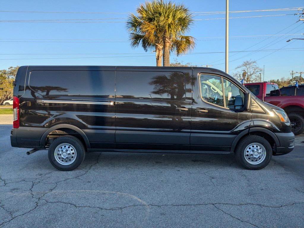 2025 Ford Transit photo 3