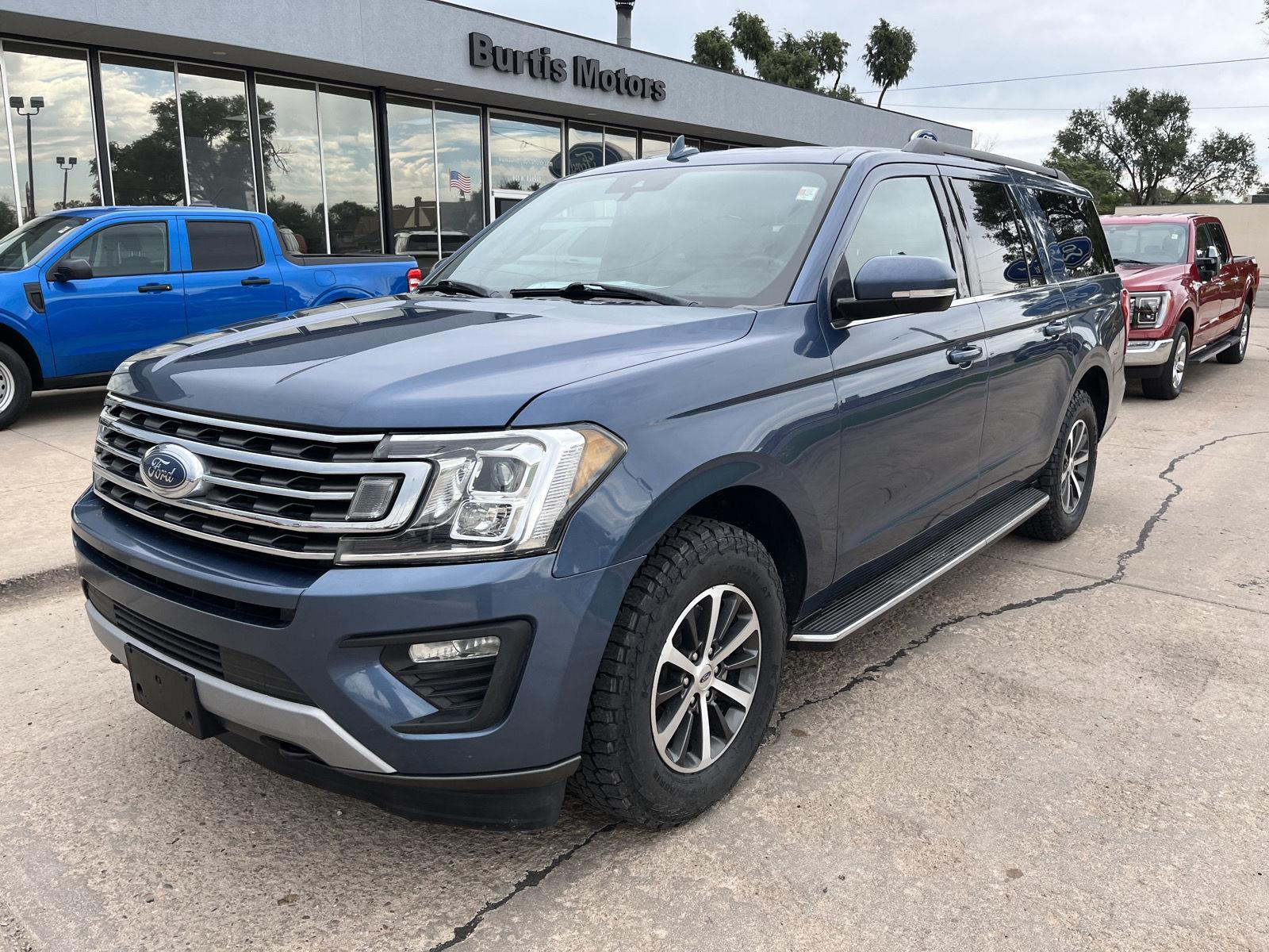 2020 Ford Expedition MAX XLT photo 2