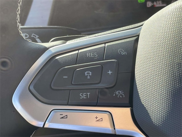 2026 Volkswagen Atlas Cross Sport SE photo 22