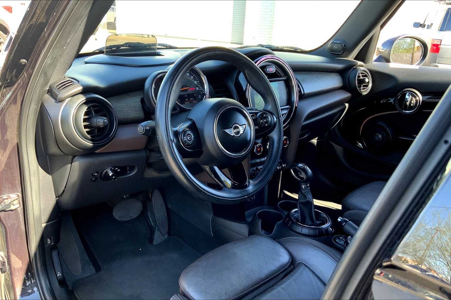 2016 Mini Cooper Hardtop 4 Door S photo 15