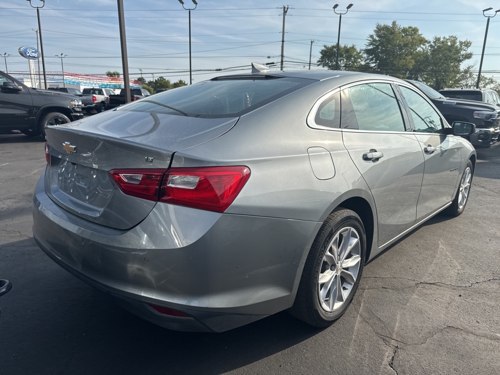 2024 Chevrolet Malibu 1LT photo 4