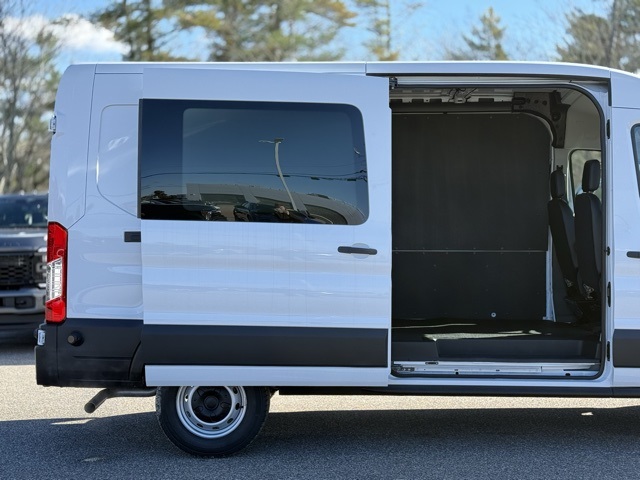2025 Ford Transit photo 4