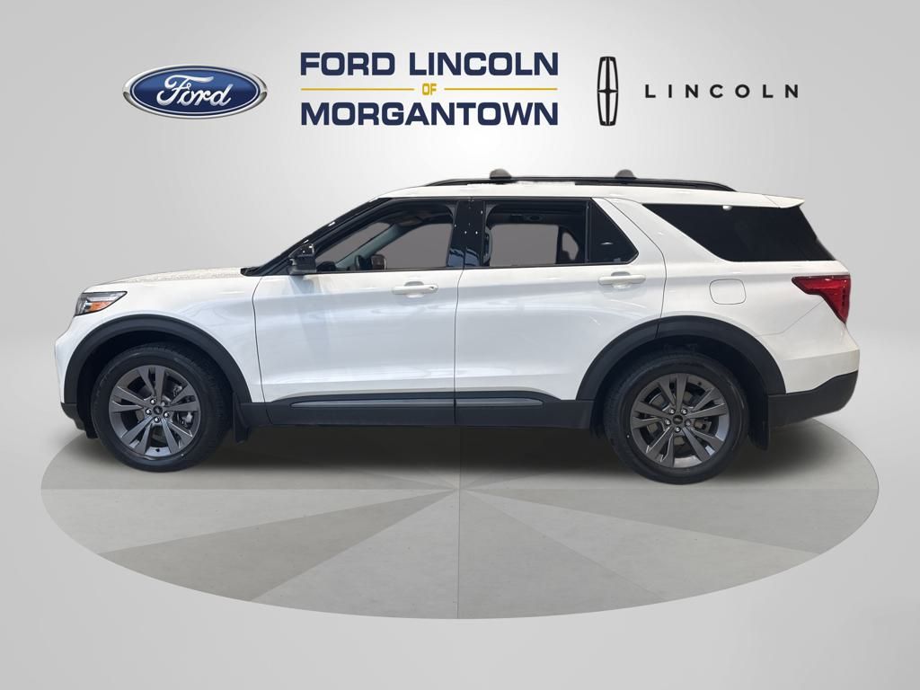 2022 Ford Explorer XLT's photo