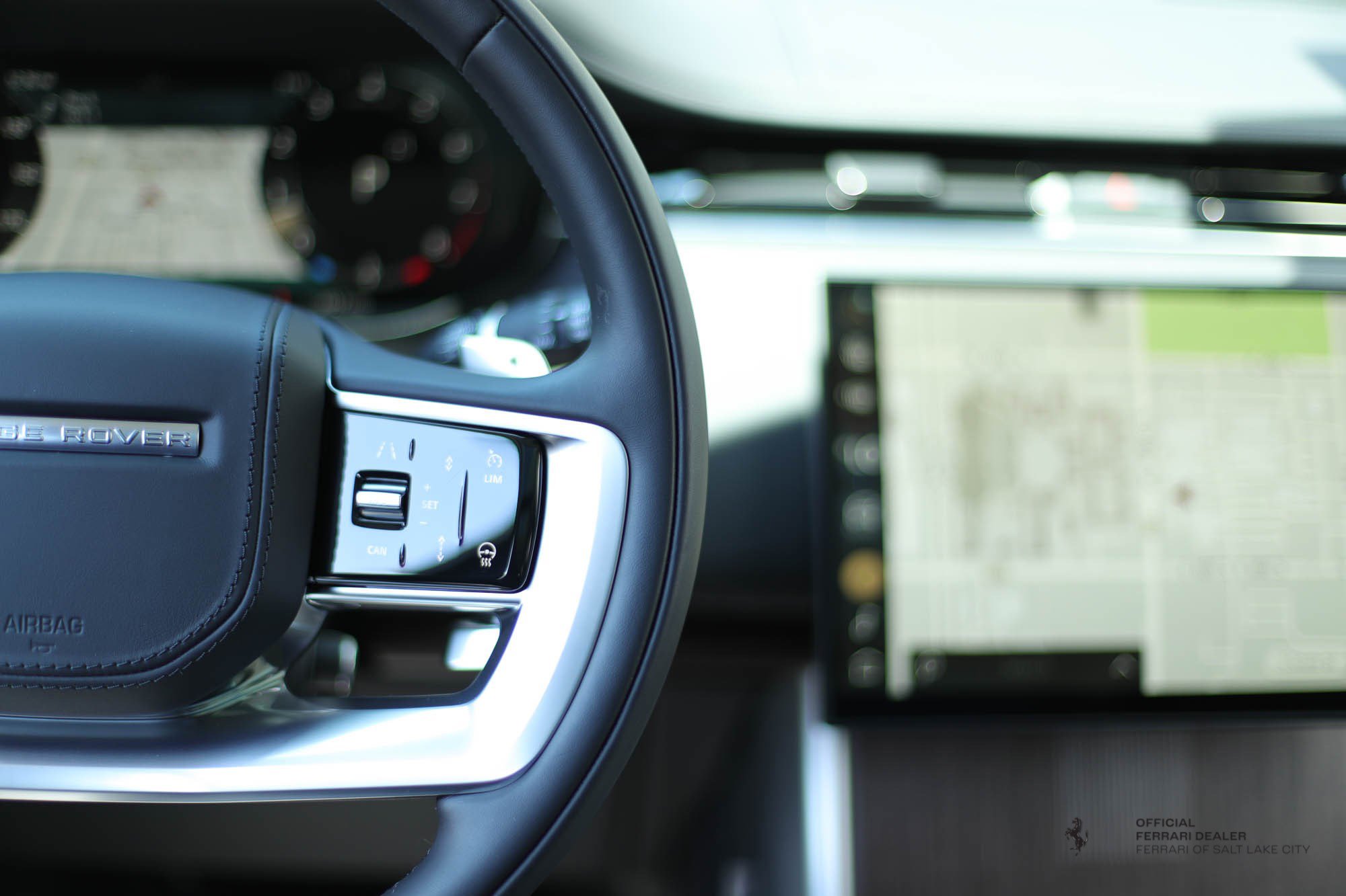 2025 Land Rover Range Rover Autobiography photo 18