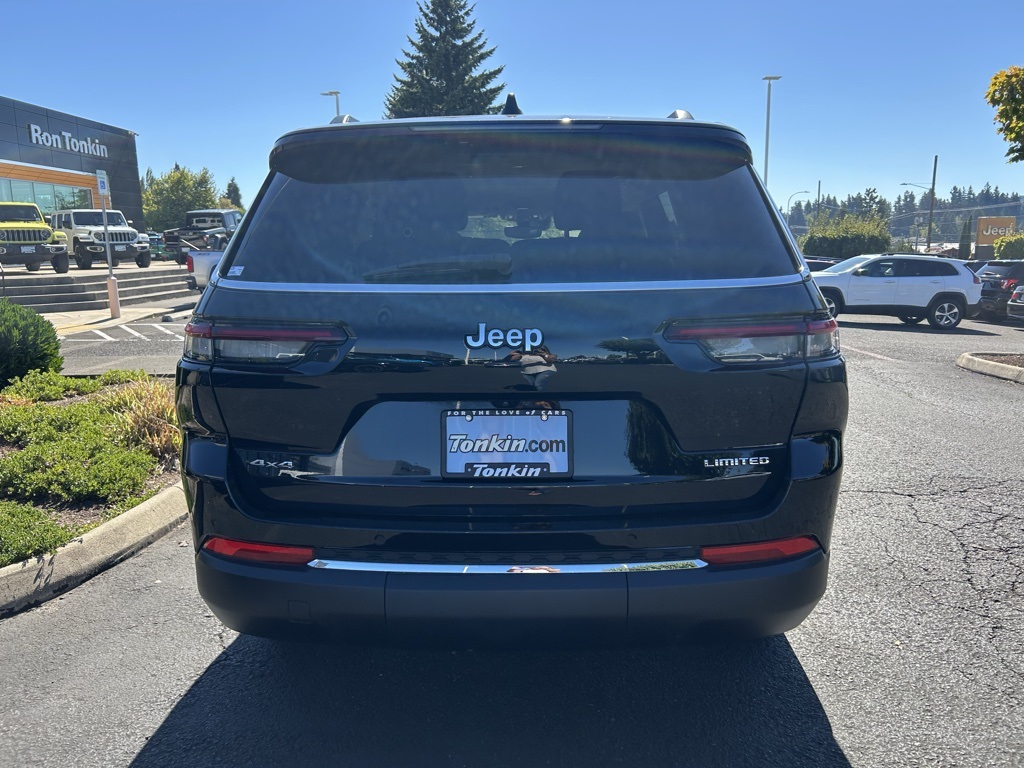 2024 Jeep Grand Cherokee Limited photo 6