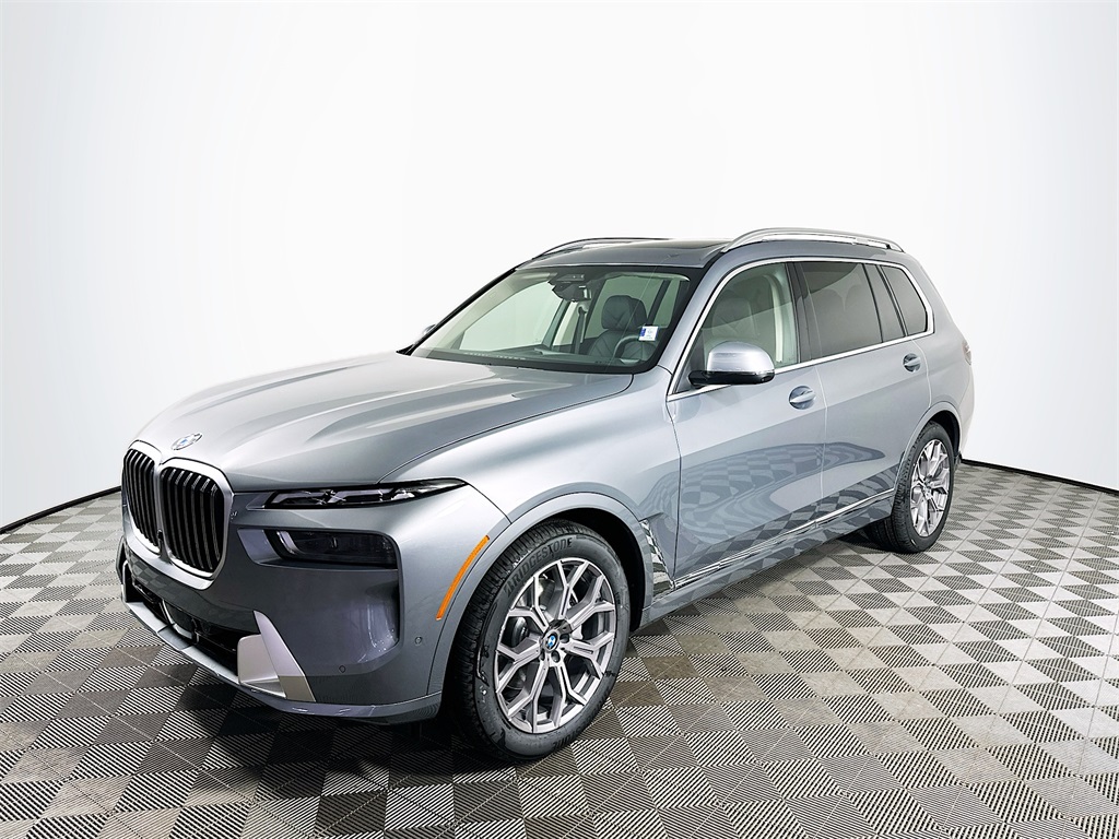 2026 BMW X7 40i's photo