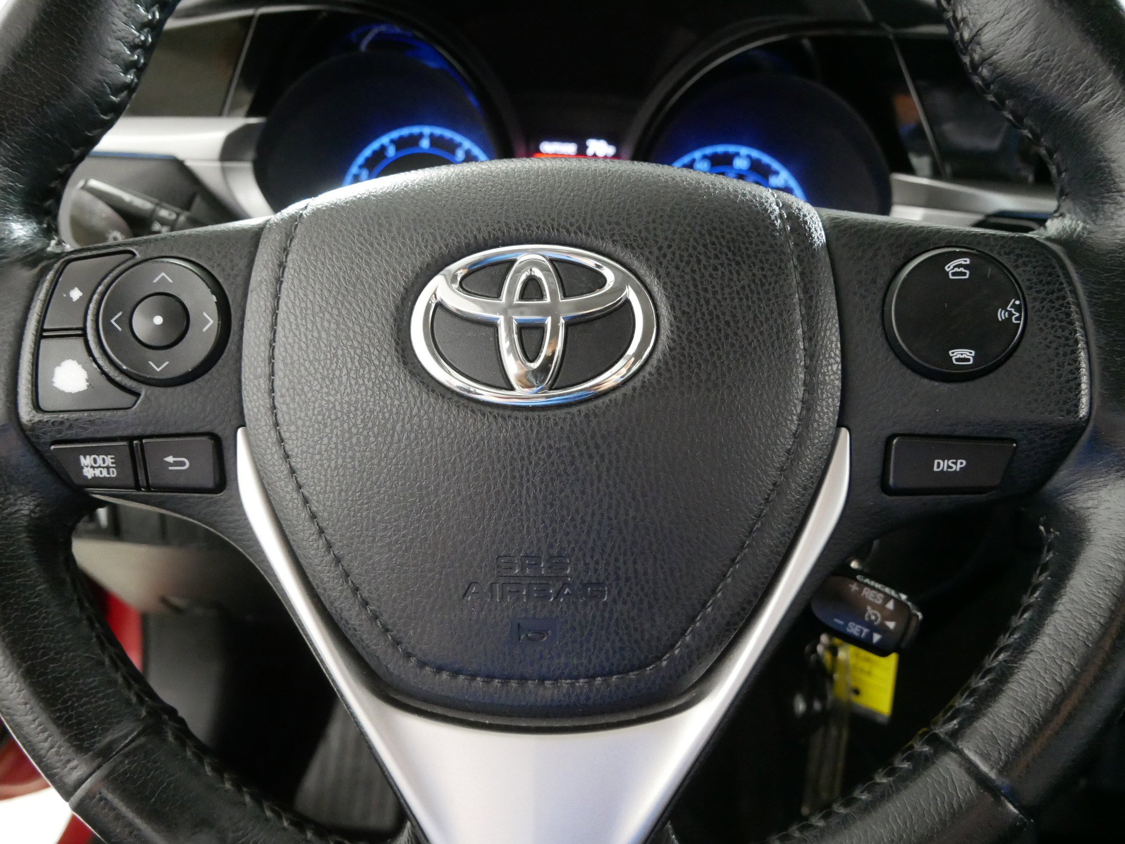 2016 Toyota Corolla S photo 25