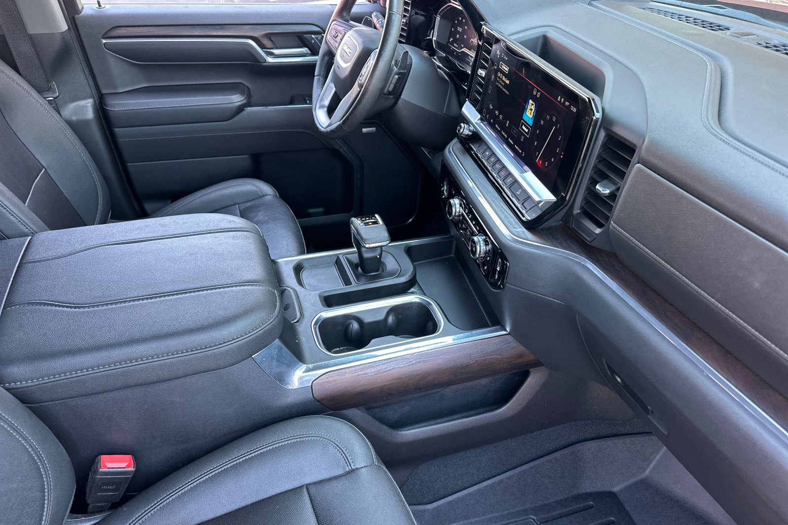 2023 Gmc Sierra SLT photo 14
