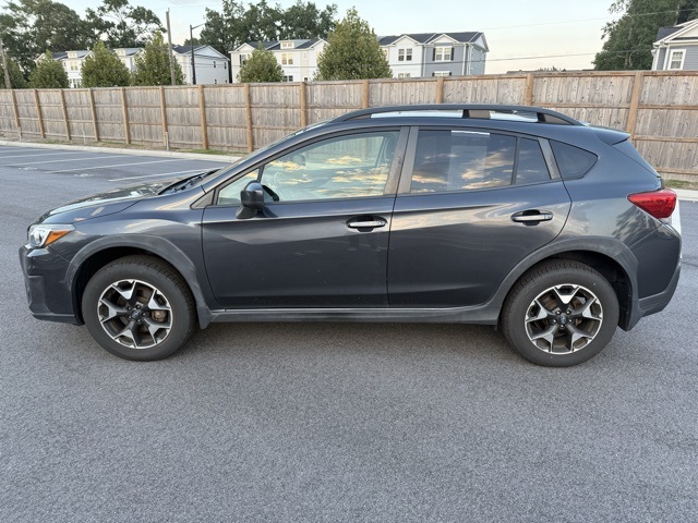 2019 Subaru Crosstrek 2.0i Premium photo 2