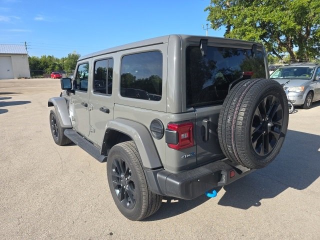 2022 Jeep Wrangler Unlimited Sahara 4xe photo 4