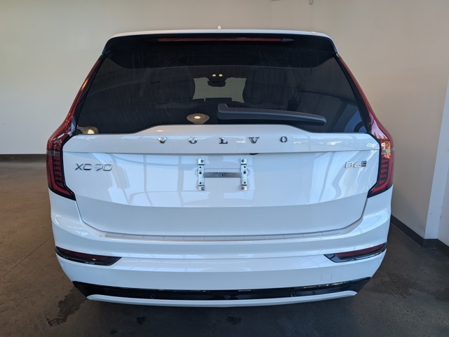 2026 Volvo XC90 photo 4