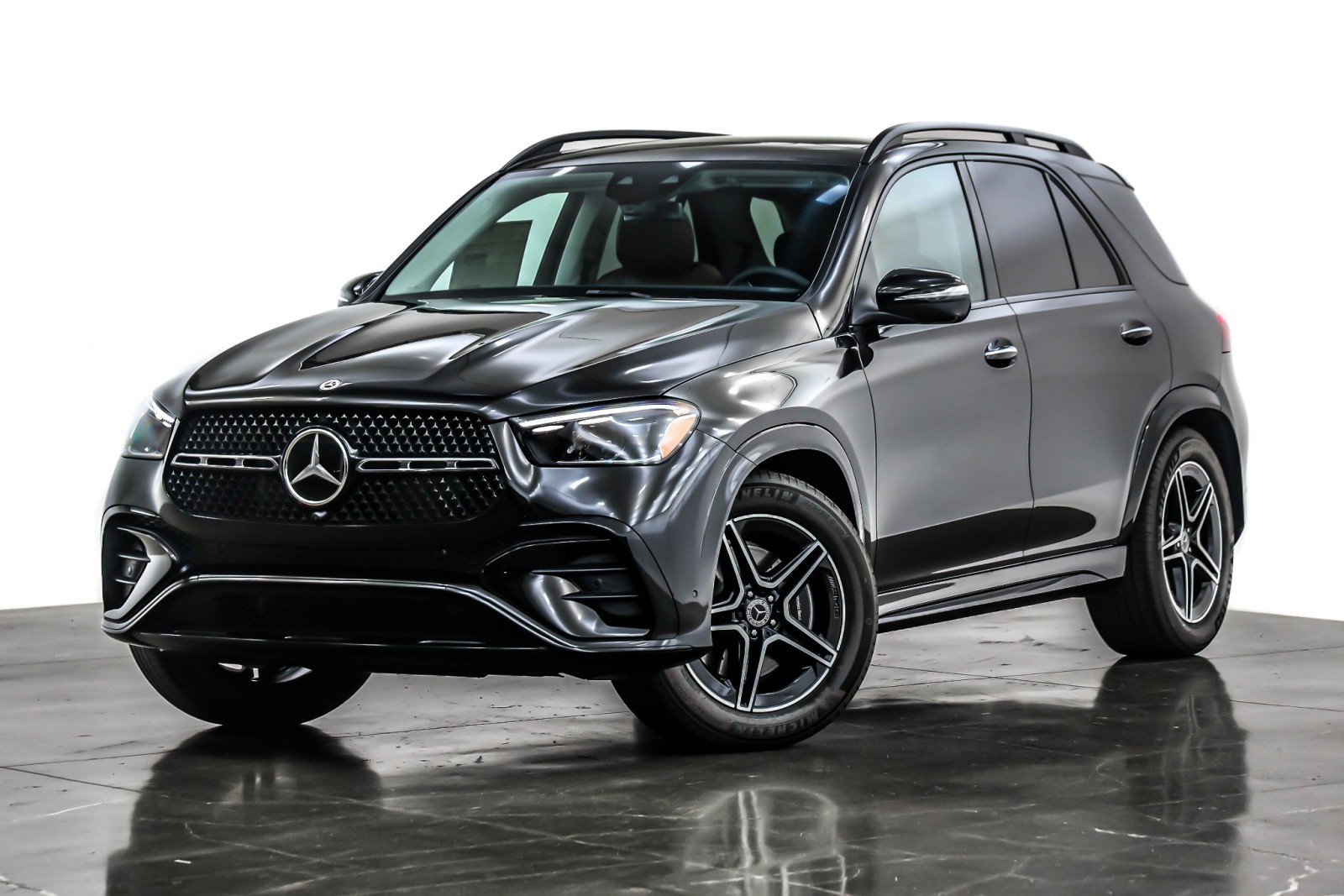 2026 Mercedes-Benz GLE Base's photo