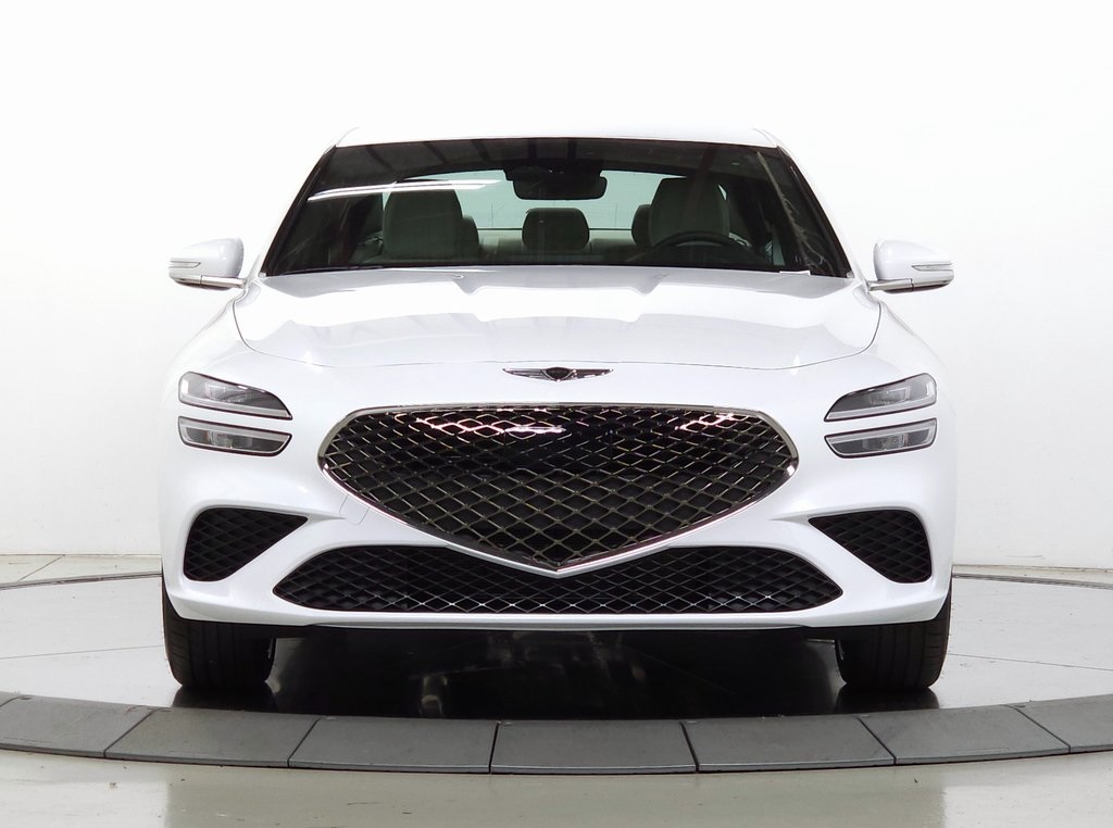 2026 Genesis G70 2.5T AWD photo 2