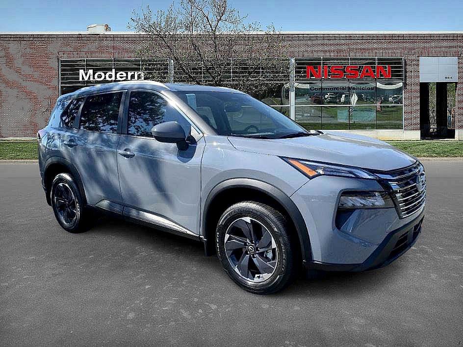 2026 Nissan Rogue SV photo 5
