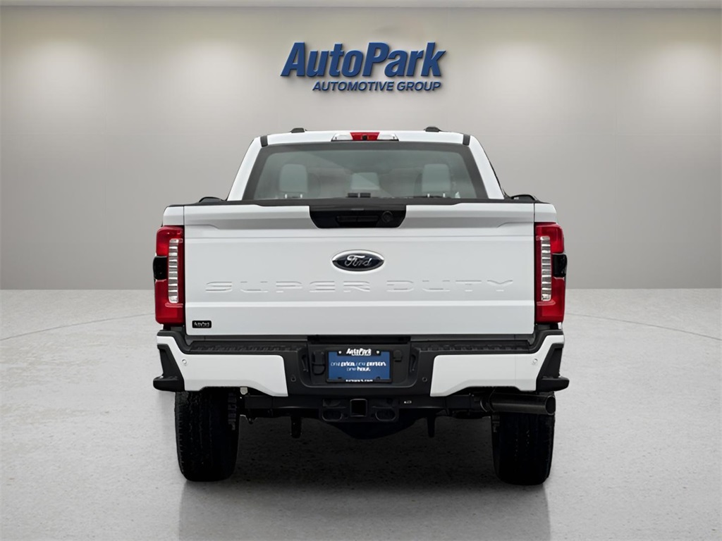 2025 Ford F-350 XL photo 4